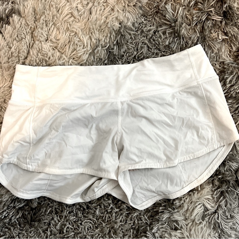[SOLD] NWOT Lululemon Speed Up 2.5” Short